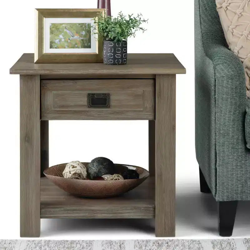 Table d'appoint 22 Garret - WyndenHall