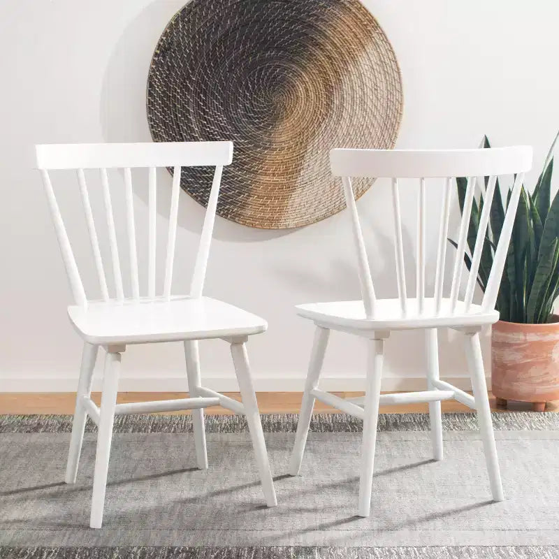 Chaise de salle à manger Winona à dossier à fuseaux - DCH8500 - Safavieh