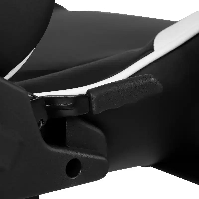 Chaise de jeu inclinable en similicuir BlackArc – Accoudoirs pivotants réglables en hauteur, repose-pieds escamotable, oreillers de tête et lombaires