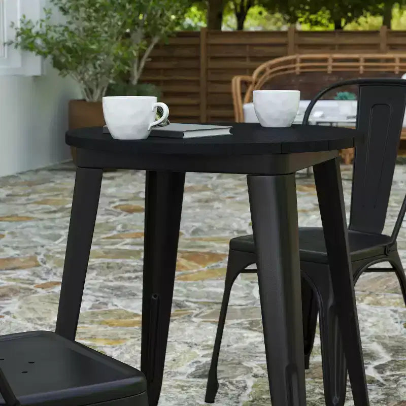 Table à manger Merrick Lane intérieure/extérieure, plateau rond en polyrésine toutes saisons de 23,75 po avec base en acier