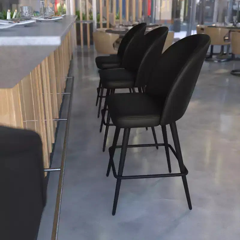 Tabourets de salle à manger Emma et Oliver modernes et rembourrés avec dossier profilé et pieds en acier thermolaqué avec patins de protection – Lot de 2