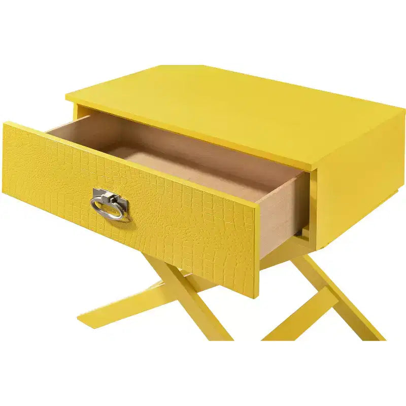 Table de chevet à 1 tiroir Xavier de Passion Furniture (63,5 cm H x 68,6 cm L x 40,6 cm P)