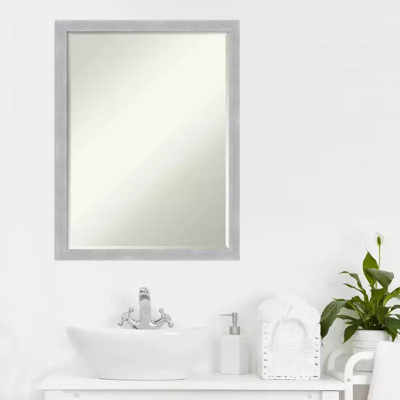 Miroir Mural de Salle de Bain Amanti Art Grace Biseauté Étroit Brossé Petite