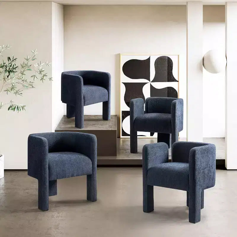 Chaise de salle à manger Elias avec piétement à trois pieds, lot de 4, par ART OF LIVING DESIGNS