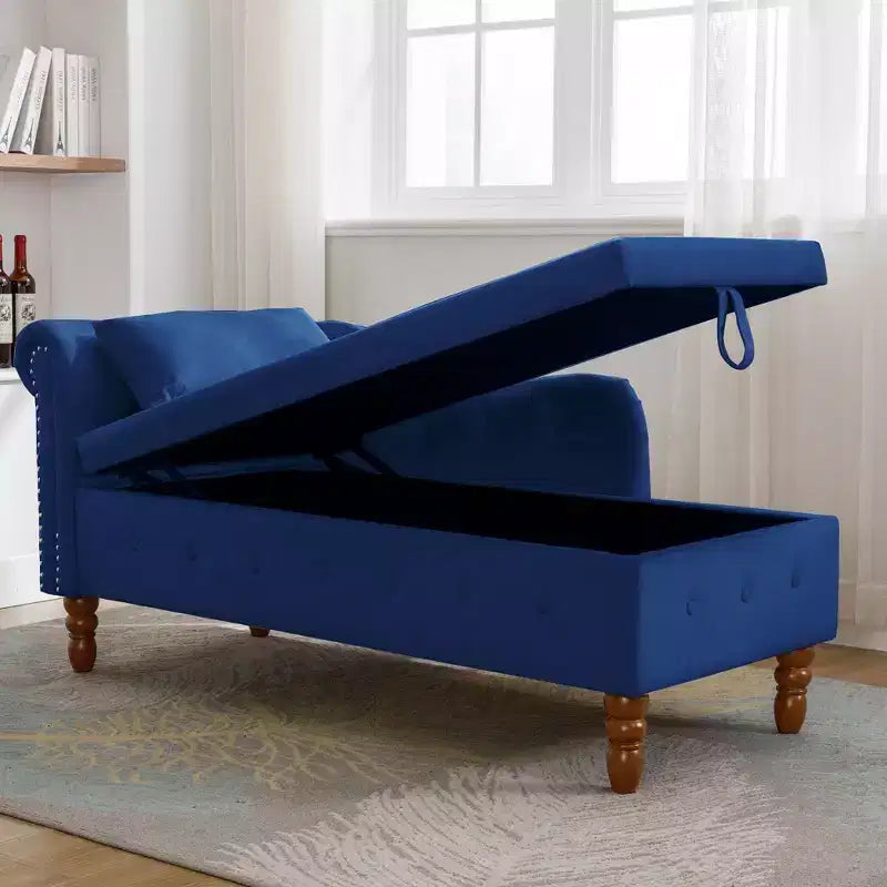 Chaise longue en velours avec rangement, oreiller et accents cloutés pour chambre - ModernLuxe