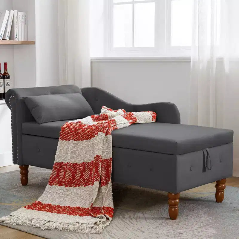 Chaise longue en velours avec rangement, oreiller et accents cloutés pour chambre - ModernLuxe
