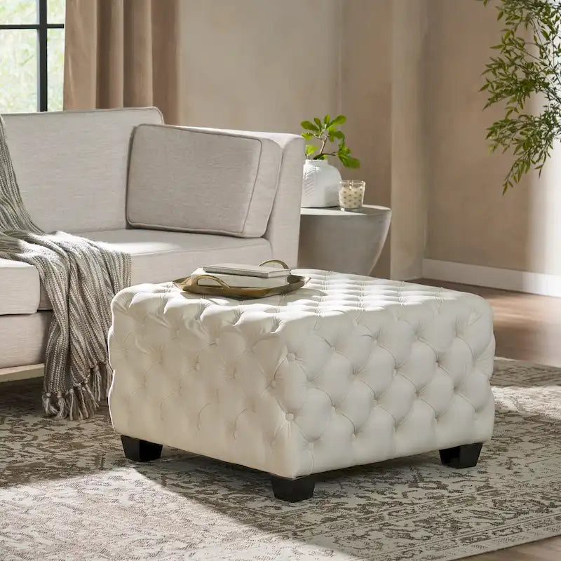 Jaymee Ottoman en Velours Capitonnage Moderne et Glamour