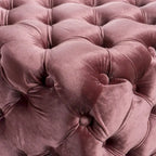 Jaymee Ottoman en Velours Capitonnage Moderne et Glamour