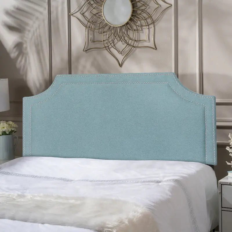 Tête de lit capitonnée en tissu avec clous décoratifs pour lit Queen size