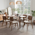 Beau I Table à manger ovale en noyer du milieu du siècle