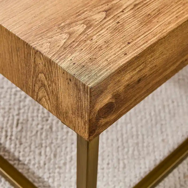 Table basse en bois naturellement élégante